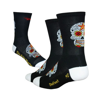 Defeet Aireator 6inch Sugar Skull Socks