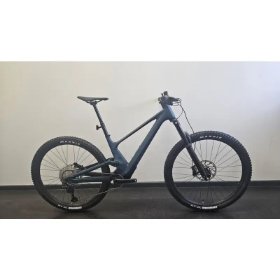 EX DISPLAY Scott Genius 930 Full Suspension Mountain Bike Medium 2025