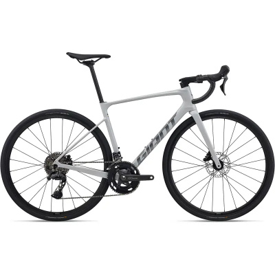 Giant Defy Advanced 3 Road Bike 2026