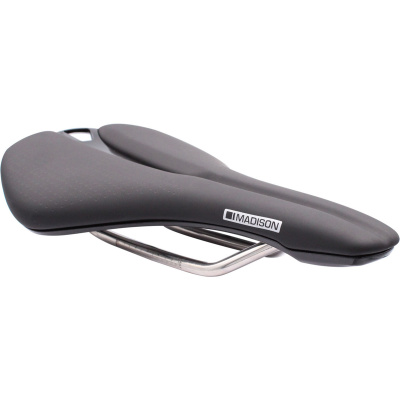 Madison Flux Aero Short Alloy Titanium Rail Saddle