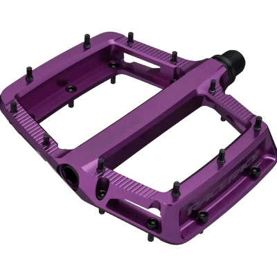 Race Face Turbine Pedals
