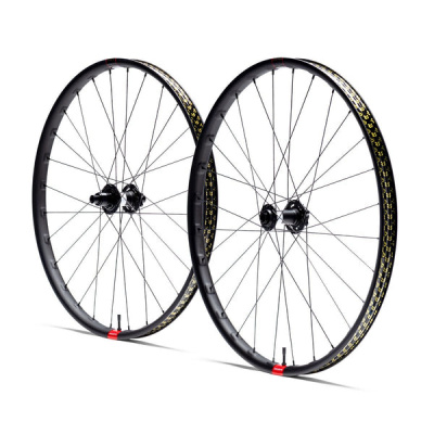 Reserve 30|XC Carbon Wheelset