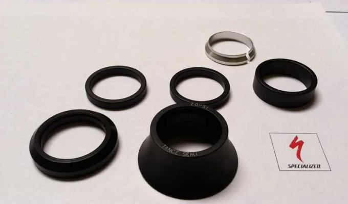 Specialized S132500004 Headset Complete Integrated 48mm Wide/20mm Tall