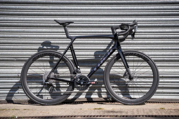 EX-DEMO Trek Madone SL 6 AXS Gen 8 Road Bike X-Large Black