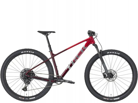Trek Marlin 7 Mountain Bike in Fury Red/Lithium Grey Fade