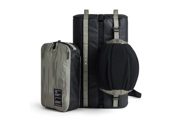 Assos DB x ASSOS Roamer Split Duffle Bag