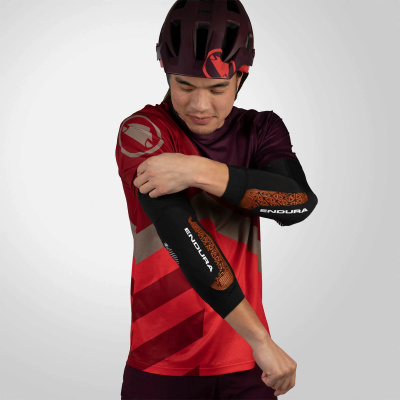 Endura MT500 D3O Elbow Pad BLACK / L-XL