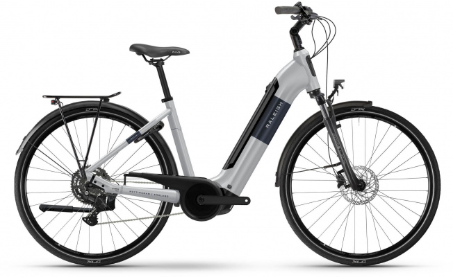 Raleigh Motus Derailleur Gear Electric Hybrid Bike