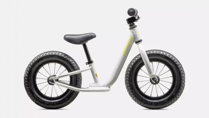 2025 Specialized Hotwalk 12 Kids Bike In Gloss Dune White/Team Yellow