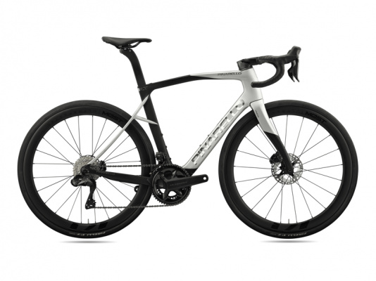 2026 Pinarello X7 Carbon Disc Road Bike Shimano Ultegra Di2 - Silver