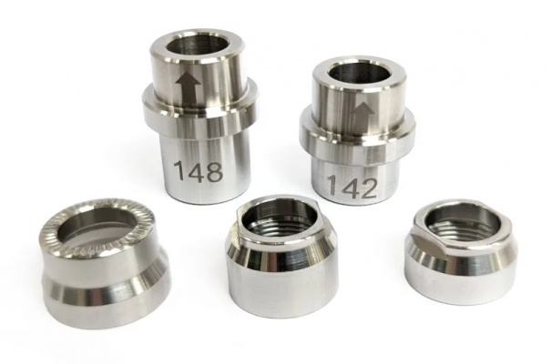 Wahoo KICKR Thru Axle Adapter Kit