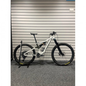 Ex display mountain bikes cheap for sale