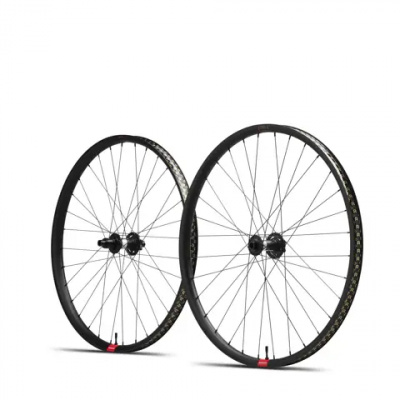 Reserve 30 SL AL 29er WheelSet Boost 110x148mm DT350 6-Bolt 28H Black