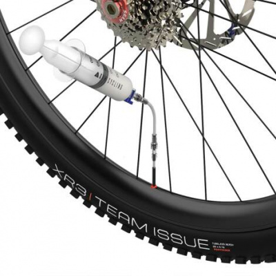KOM Tubeless Tyre Sealant Injector
