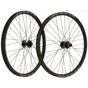 Pro-Build Chosen Hub / Calavera CC28 Carbon Trail Wheels