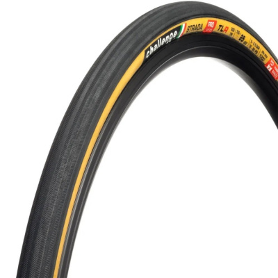 Challenge Strada Handmade Tubeless Ready Road Clincher Tyre