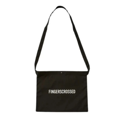 FINGERSCROSSED Musette