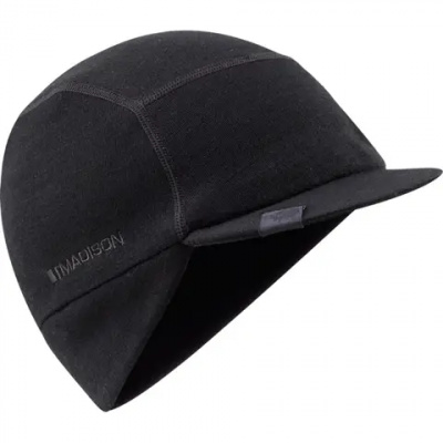 Madison Isoler Merino Hat in Black