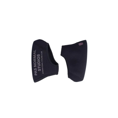 Pas Normal Studios Logo Toe Cover in Black