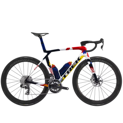 TREK Madone SLR 9 AXS Gen 8 Road Bike in ICON Couler
