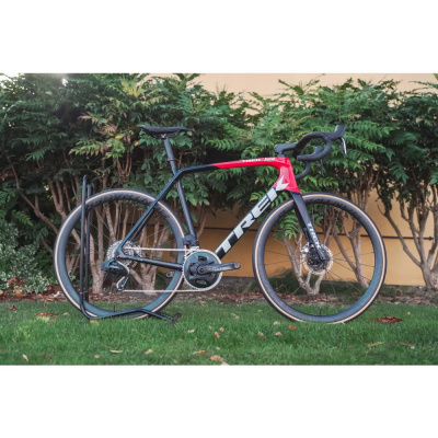 Used 2022 TREK Emonda SLR 7 Project One Road Bike in Viper Red and Smoke Blue - 58cm