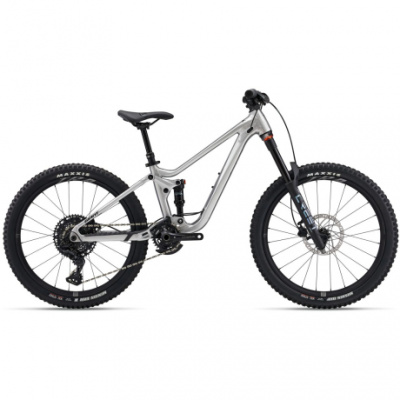 Giant Faith 24