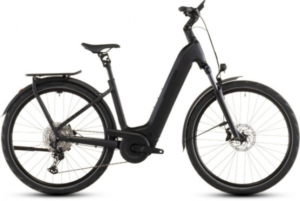 Cube Kathmandu Hybrid Pro 800 Easy Entry - 62cm
