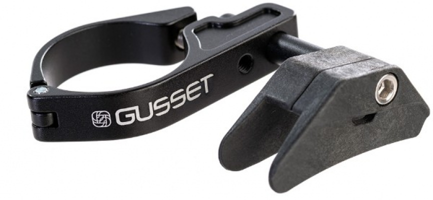 Gusset Lil Chap Chain Device