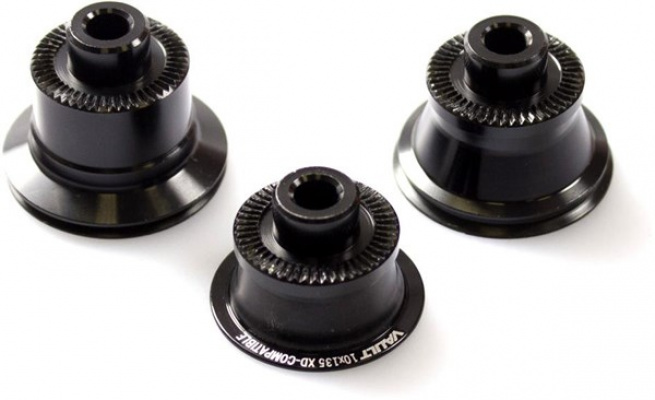 Race Face Vault Rear Hub 421 10x135mm QR Endcap Set