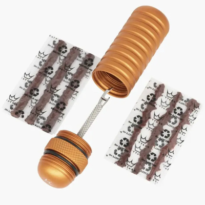 Peaty's Holeshot Tubeless Puncture Plugger Kit