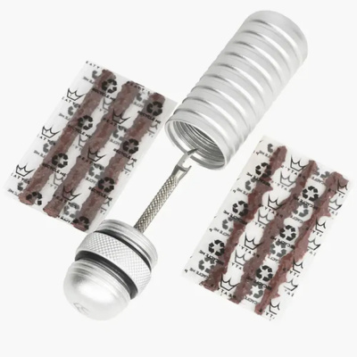Peaty's Holeshot Tubeless Puncture Plugger Kit